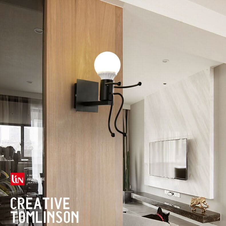 Artivillain - Forjada lámpara de pared de hierro con 1 luz-Wall lamps & Ceiling lamps-VyFlair
