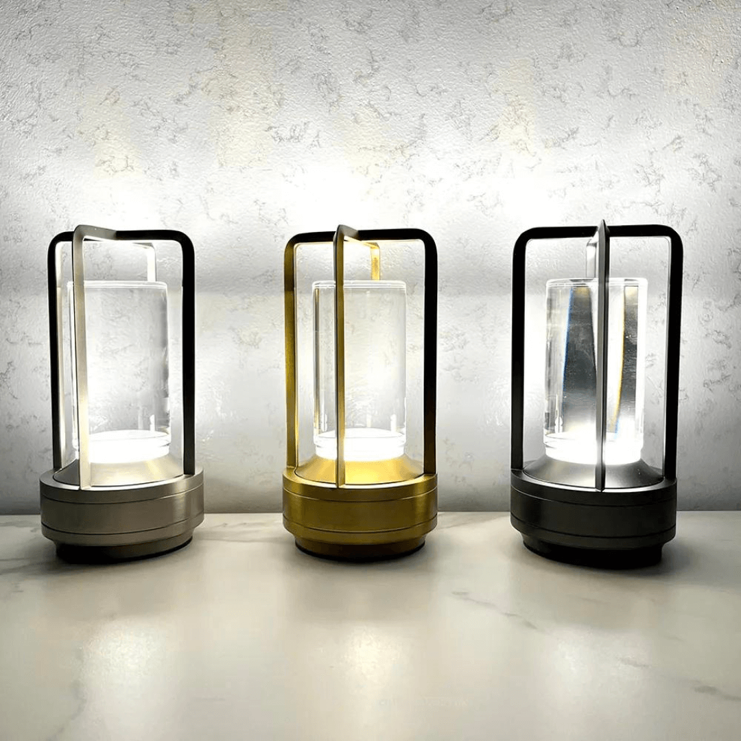 Lámpara de mesa de linterna de cristal: ¡hazlo acogedor de una manera única!-Table lamp-VyFlair