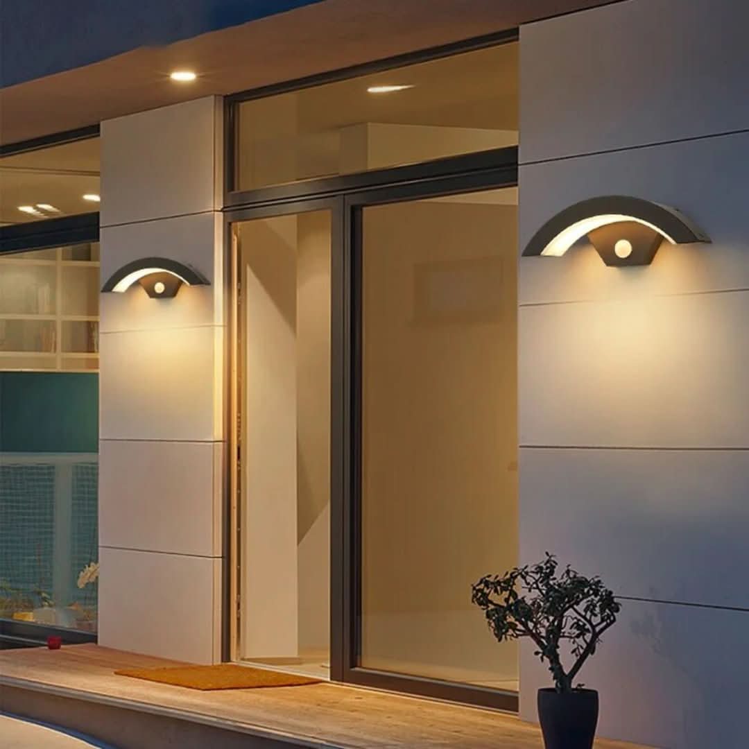 Vistagleam - Lámpara de pared impermeable contemporánea-Outdoor lighting-VyFlair