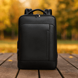 Mochila de Cuero con Puerto USB 15.6" - VyFlair