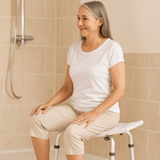 Silla de Baño Plegable Antideslizante Ajustable - VyFlair