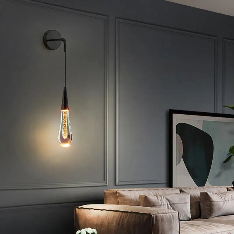 LuxeGlide – Lámpara de Pared LED en Forma de Gota de Agua
