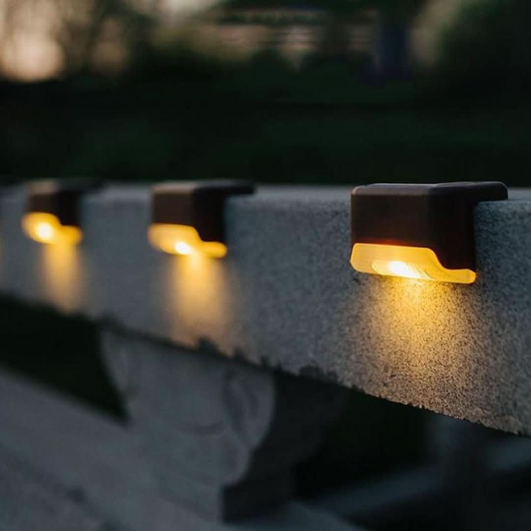 Iluminación solar de escaleras al aire libre (4 piezas)-Outdoor Lighting-VyFlair