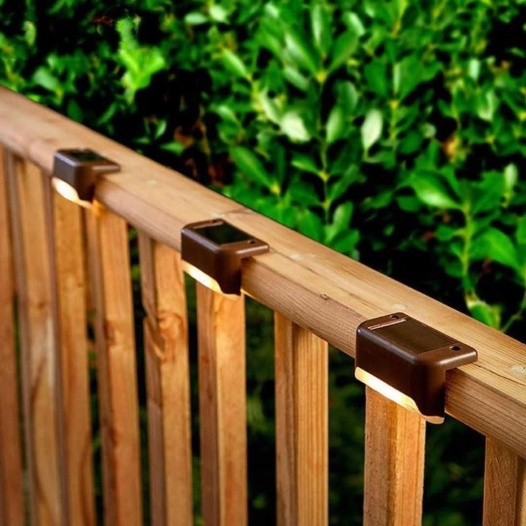 Iluminación solar de escaleras al aire libre (4 piezas)-Outdoor Lighting-VyFlair