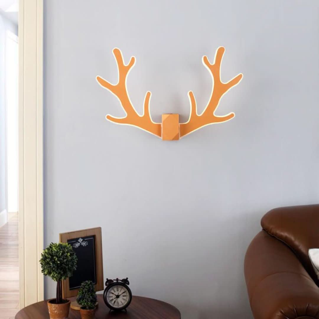 AntlerGlow: luz de pared simple en forma de asta con 1 brazo LED-Wall light-VyFlair