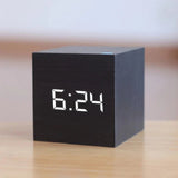 Reloj Digital Mini LED con Modo Noche - VyFlair
