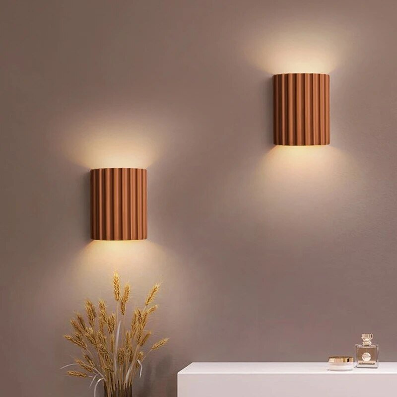 LumeSculpt – Lámpara de Pared Moderna de Resina - VyFlair