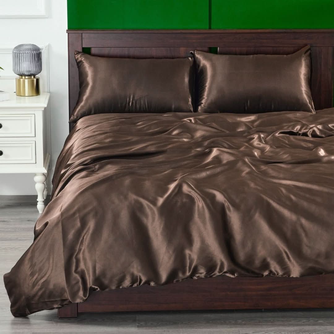 Silosa - cubierta de edredón de seda-Pillows, Blankets & Bedding-VyFlair