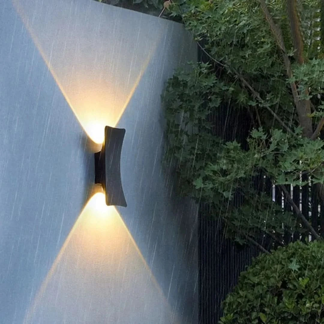 Metromod - luz de pared al aire libre minimalista-Outdoor lighting-VyFlair
