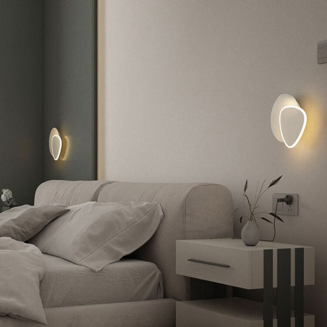 LightLuxe - Luz de pared LED moderna con diseño de brazo diverso-Wall light-VyFlair