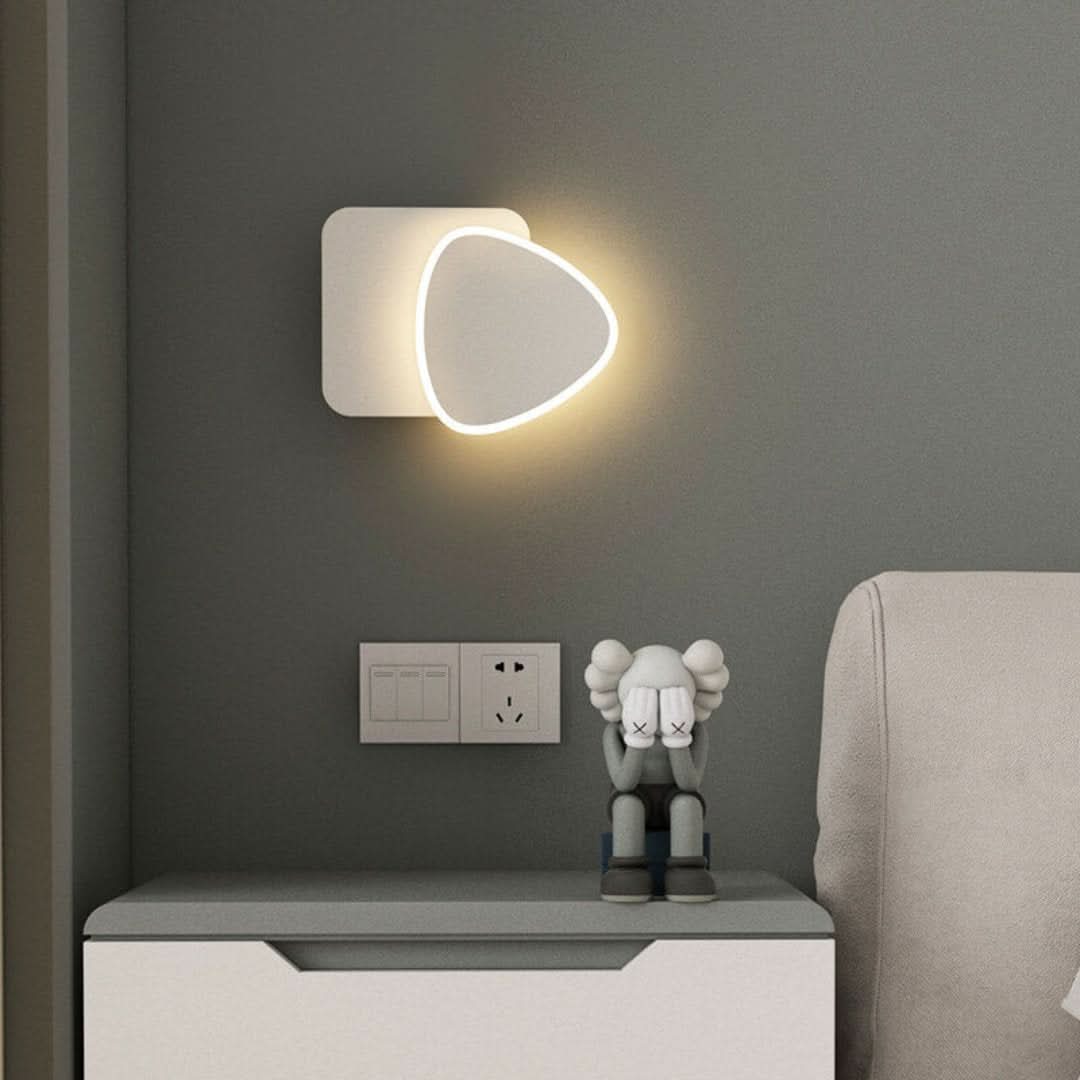 LightLuxe - Luz de pared LED moderna con diseño de brazo diverso-Wall light-VyFlair