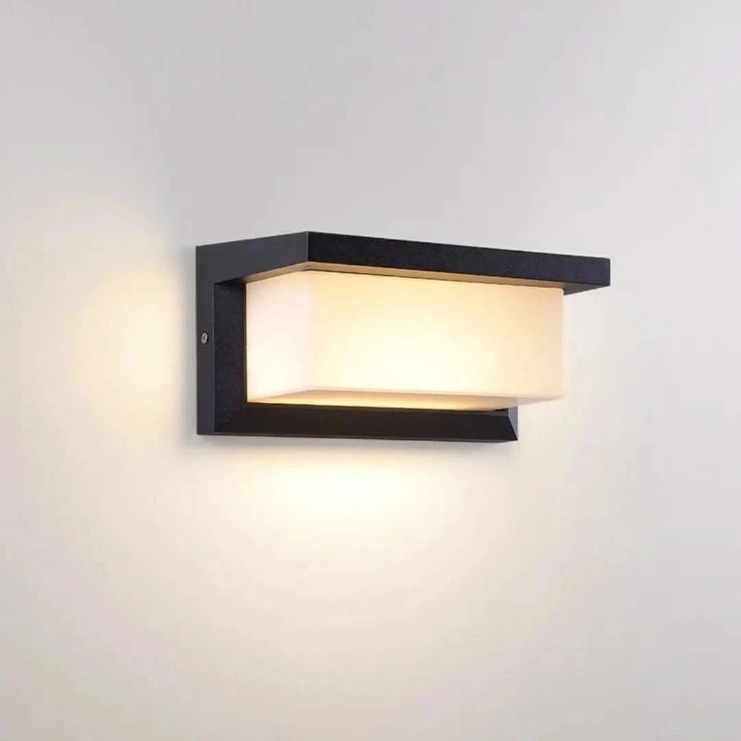SolarEstate - Villa Solar Lamp