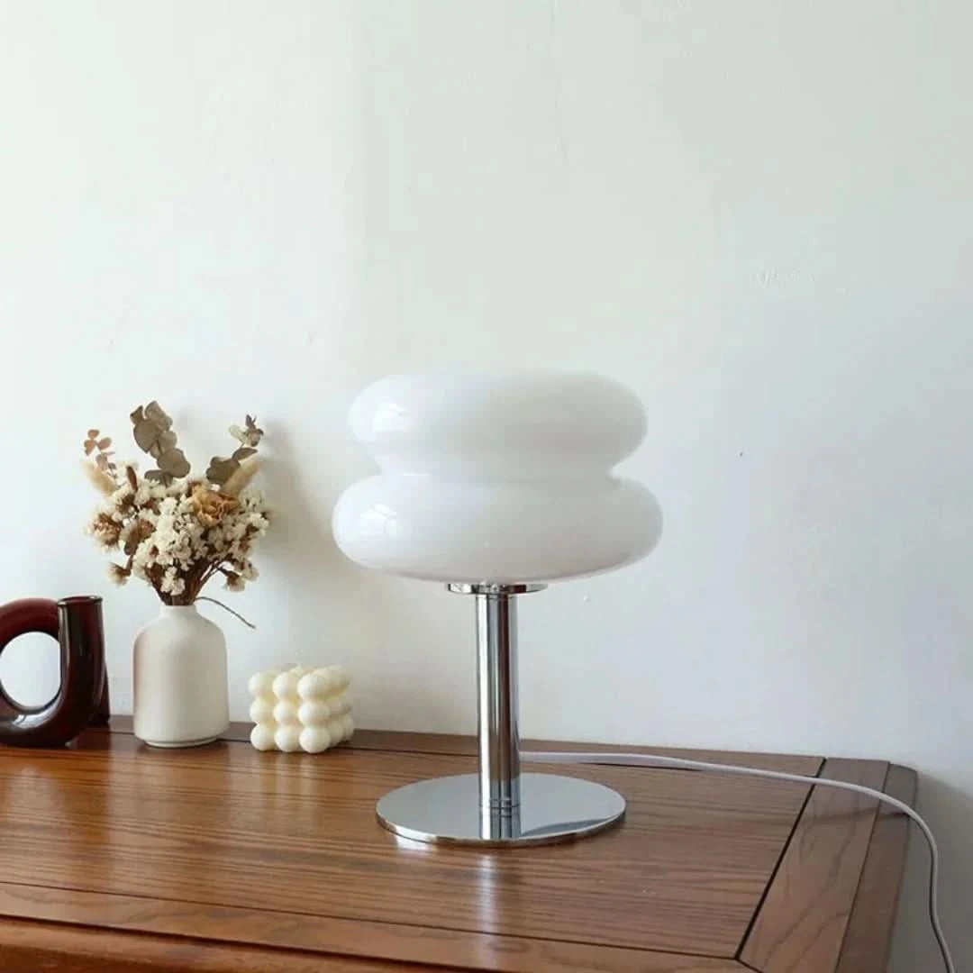 Lámpara de dolce rústica: ¡Luz acogedora con un toque moderno!-Table lamp-VyFlair