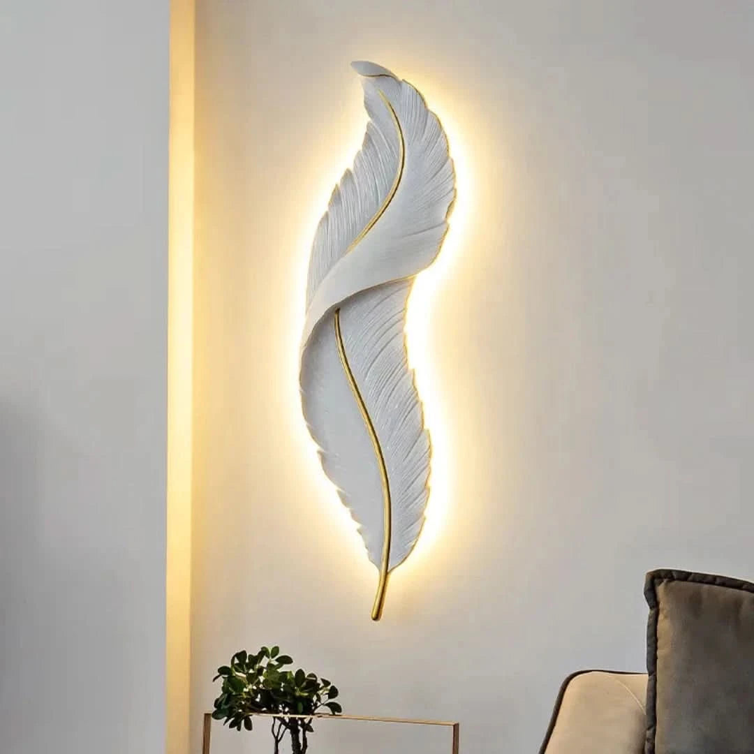 Lámpara de pared de FeatherGlow - sofisticación moderna-Wall Light-VyFlair