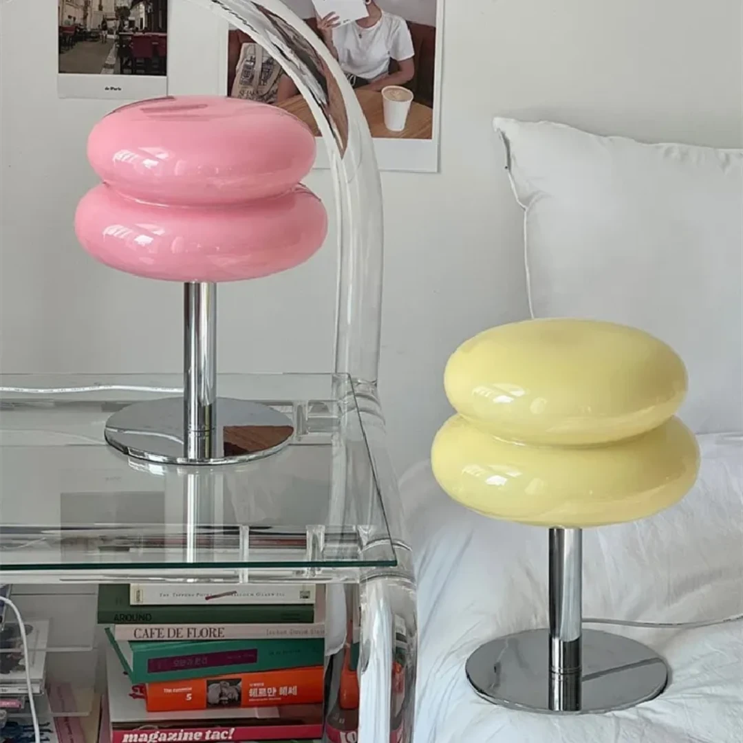 Lámpara de dolce rústica: ¡Luz acogedora con un toque moderno!-Table lamp-VyFlair