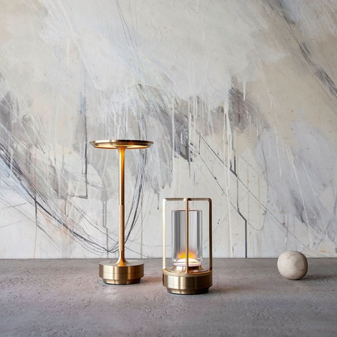 Luminairluxe - Luminación ambiental lujosa-Table lamp-VyFlair