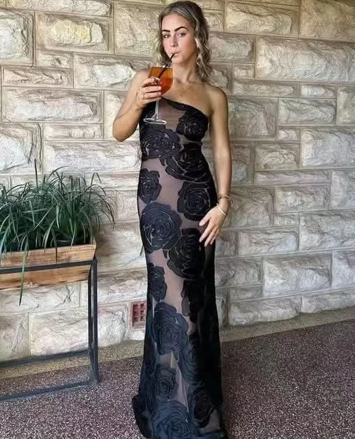 Vestido de flores de rosa - tridimensional-Dresses-VyFlair