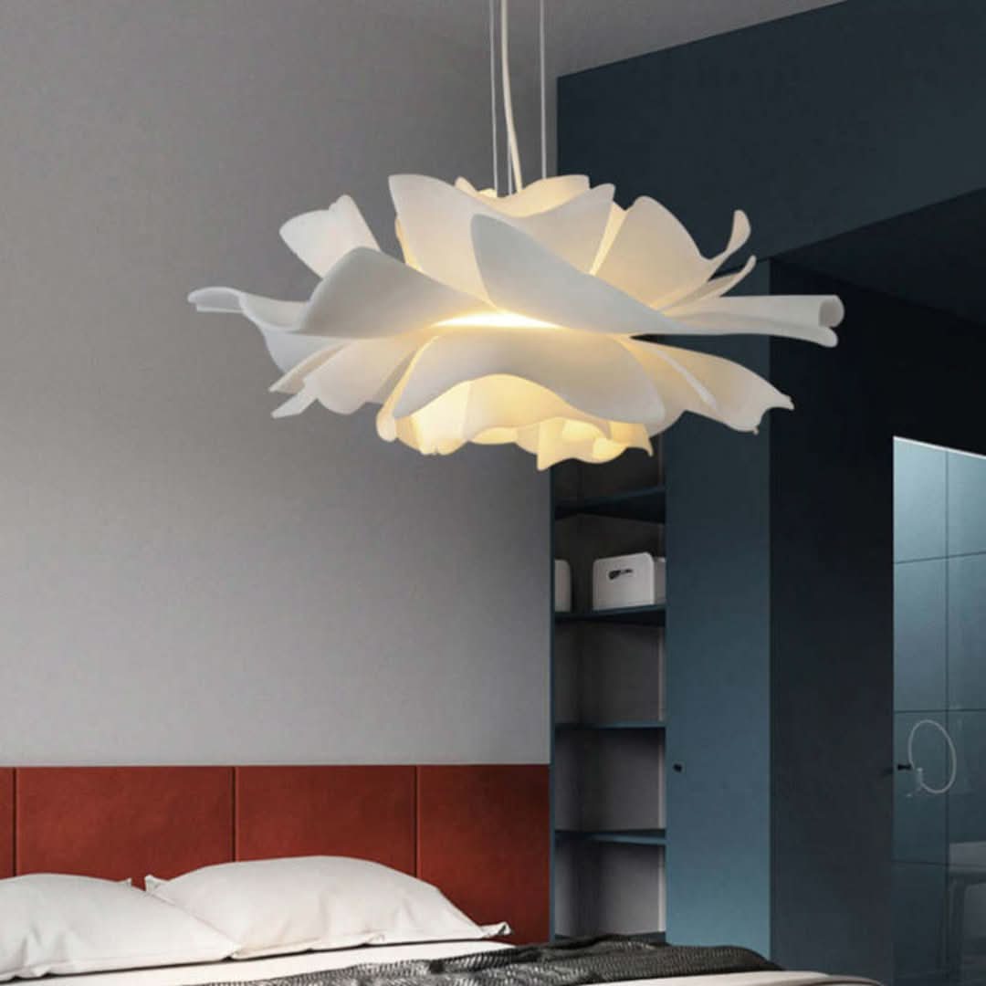 Flor de lámpara colgante de diseño moderno de Bella-Wall lamps & Ceiling lamps-VyFlair