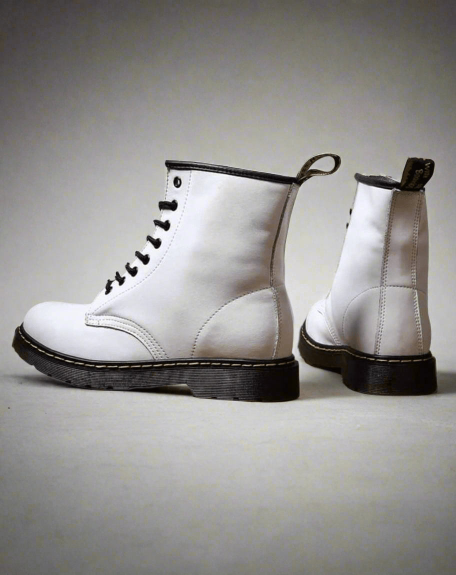 Botas de Cuero Duraderas y Elegantes para Mujeres - Comodidad y Estilo - VyFlair