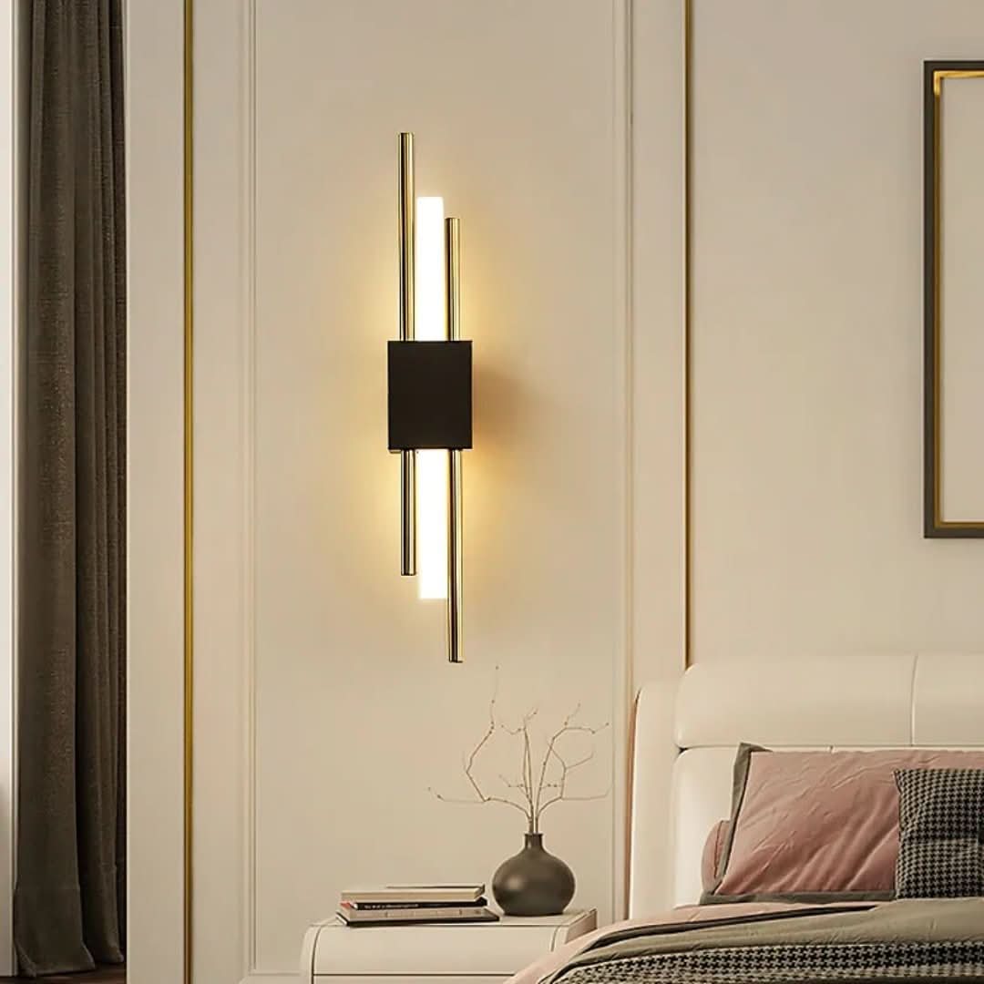 Luminart - Lámpara de pared LED negra/dorada con elegante para el dormitorio-Wall light-VyFlair