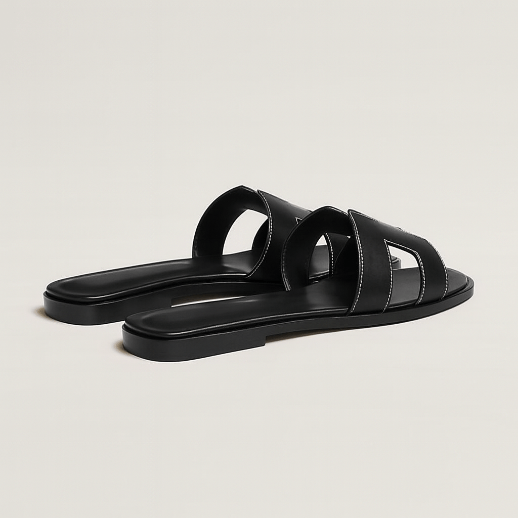Sandalias Planas de Cuero con Corte Elegante - VyFlair