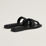 Sandalias Planas de Cuero con Corte Elegante - VyFlair