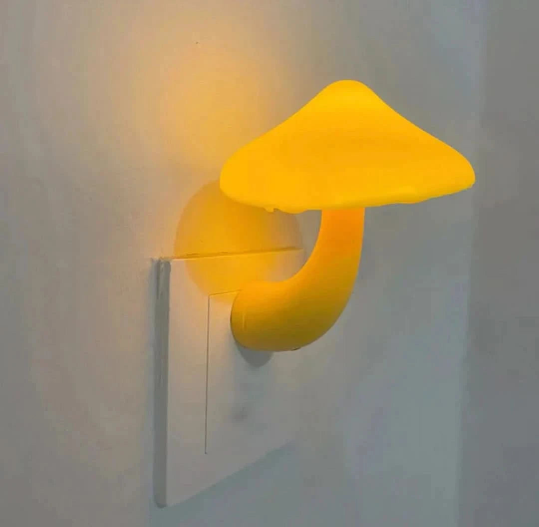 MushroomGlow - luz de noche enchufable-Lamp Shades-VyFlair