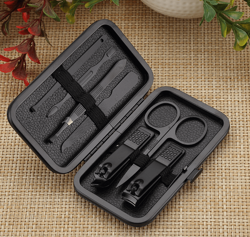 Kit de Cortaúñas Acero Inoxidable con Estuche de Viaje - VyFlair
