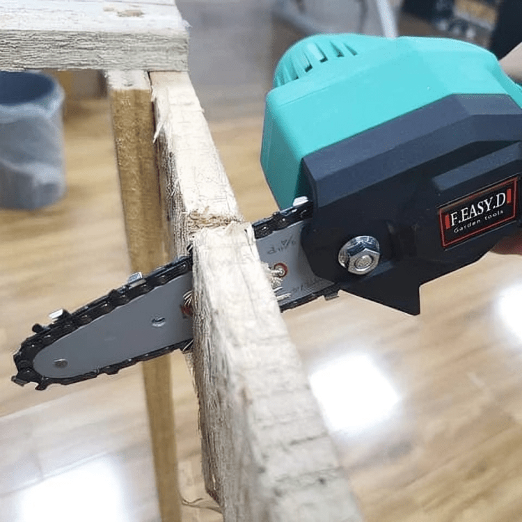 Mini Motosierra Inalámbrica 24V para Poda Precisa - VyFlair