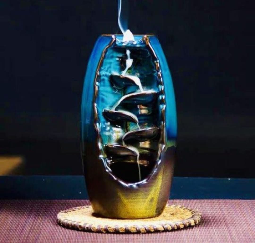 Ravia - Quemador de incienso en cascada-incense holder-VyFlair