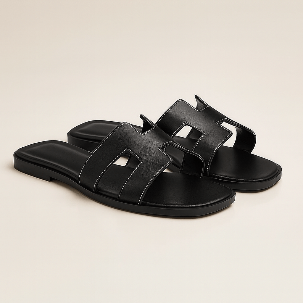 Sandalias Planas de Cuero con Corte Elegante - VyFlair