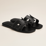 Sandalias Planas de Cuero con Corte Elegante - VyFlair