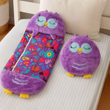 Cojín de Abrazo Infantil con Saco de Dormir de Peluche