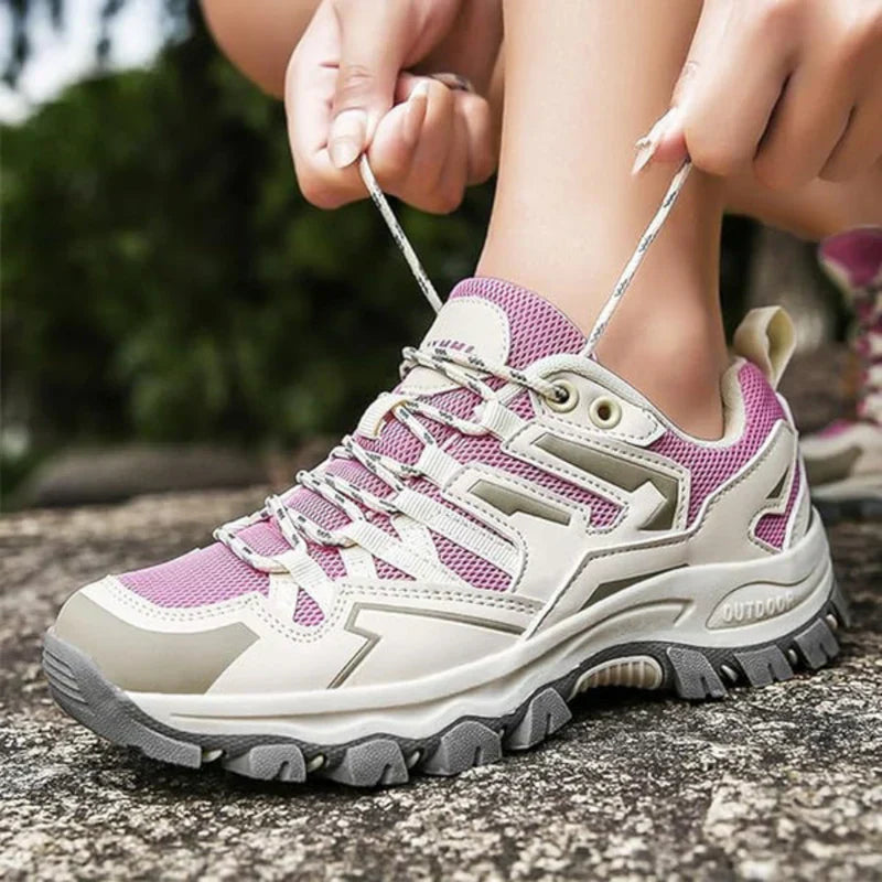 Botas de senderismo sólidas para mujeres