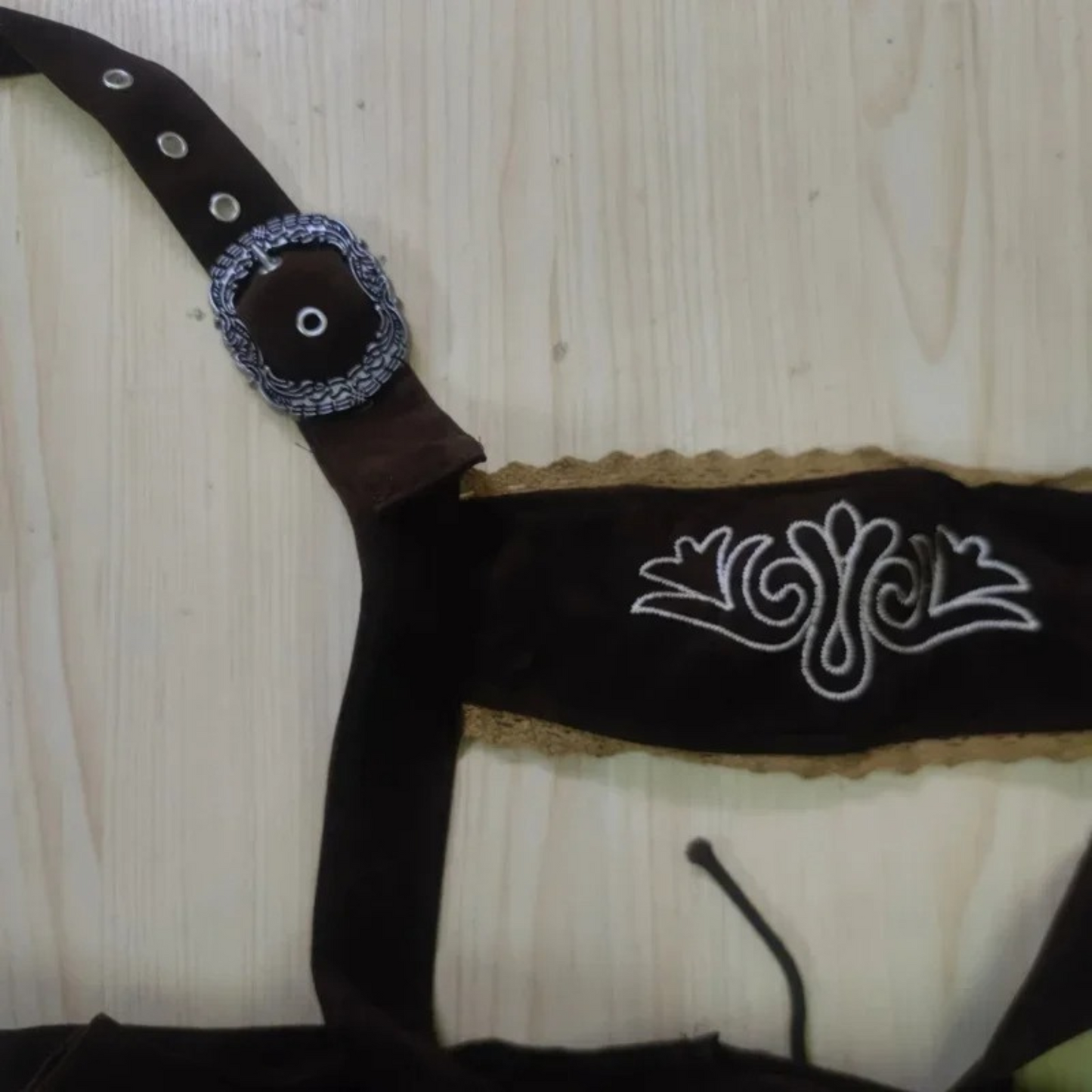 Pantalones Lederhosen para Hombre - Cuero de Alta Calidad - Tirantes y Camisa - Atuendo Tradicional para Fiestas