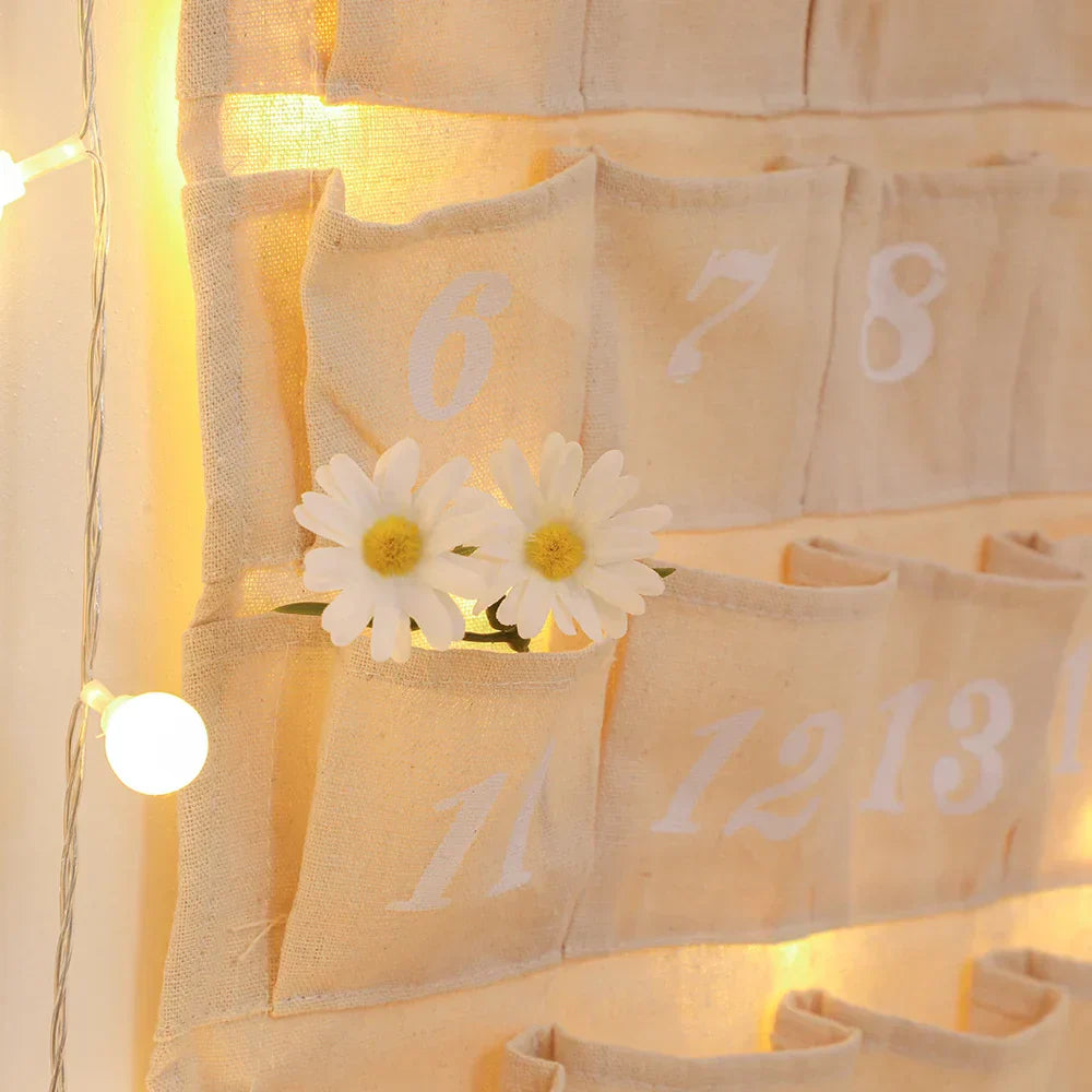 Calendario dell'Avvento in Cotone – 24 Sacchetti Riutilizzabili e Sostenibili per un Natale Personalizzato