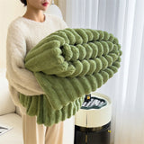 FluffyDreams Luxe Manta – Suave, Cálida y Estilosa