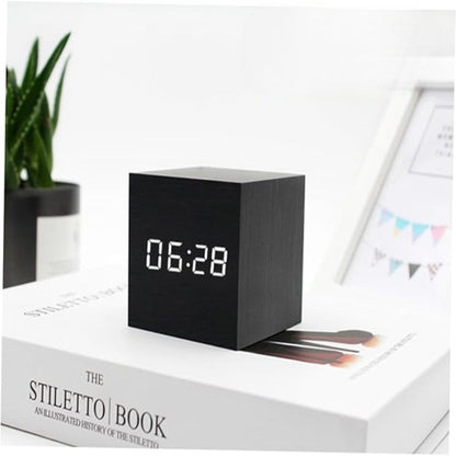 Reloj Despertador Digital LED Compacto - Brillo Ajustable - Modo Nocturno