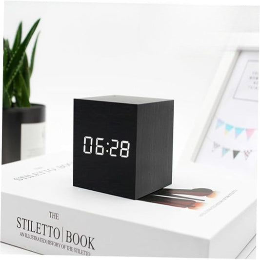 Reloj Despertador Digital LED Compacto - Brillo Ajustable - Modo Nocturno