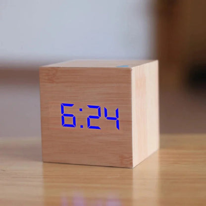 Reloj Despertador Digital LED Compacto - Brillo Ajustable - Modo Nocturno