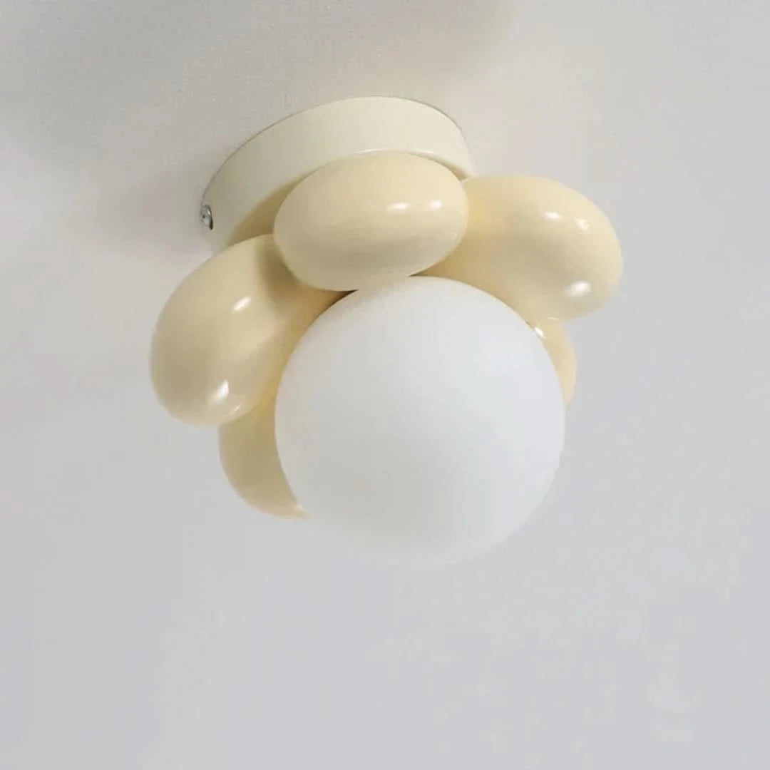 Floraaura - Lámpara de techo con flores escandinavas-Ceiling lamps-VyFlair