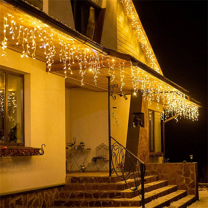 Cascada de Luces LED Navideñas 5M – Multicolor Impermeable para Interior y Exterior