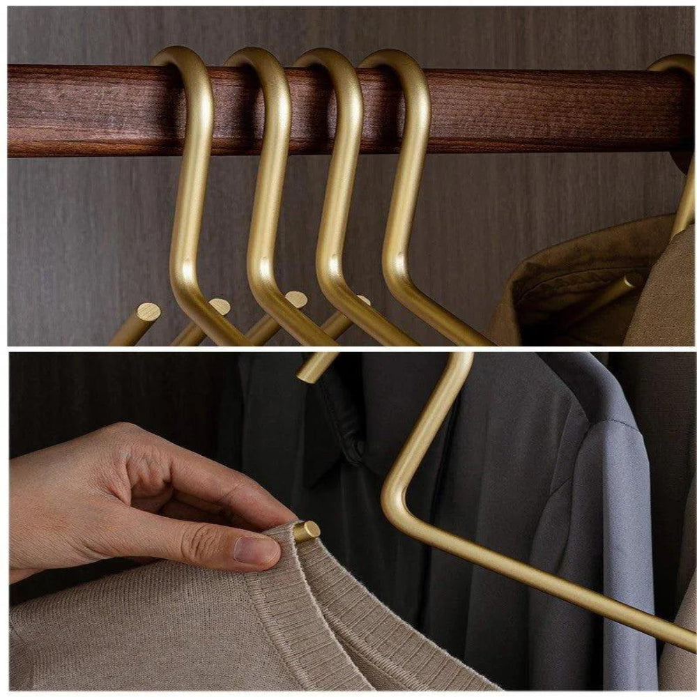 Juego de 5 Perchas Metálicas Elegantes