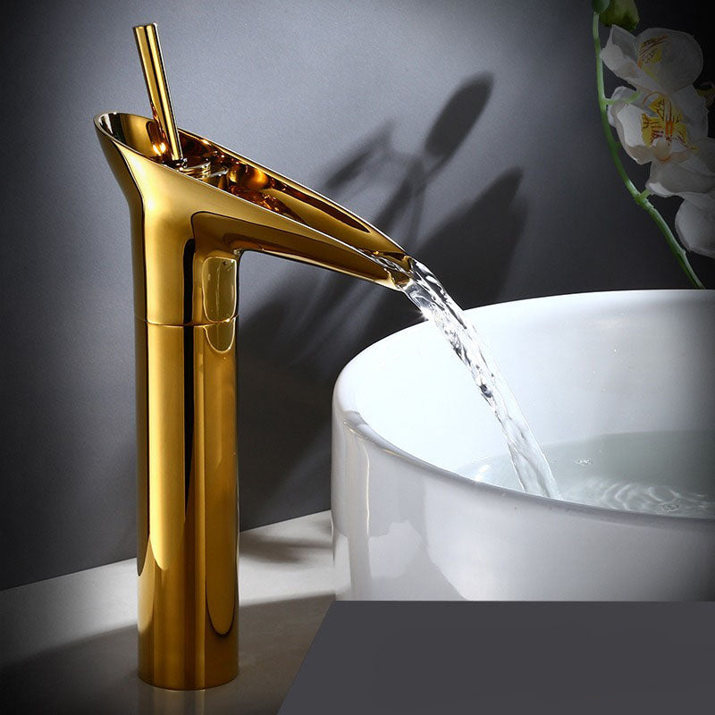 AquaScape - Grifo de Baño Retro Cascada