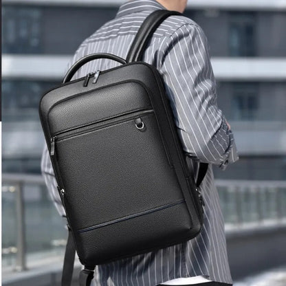 Mochila de Cuero con Puerto USB - Elegante y Funcional
