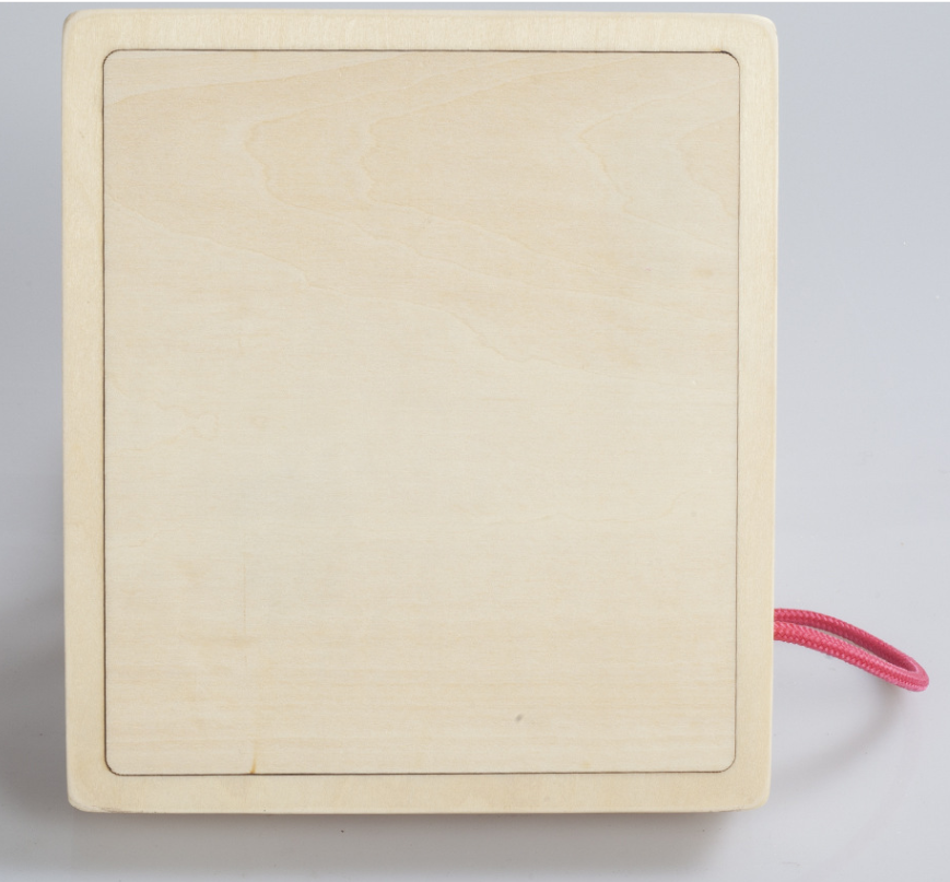 Tablero Montessori Ocupado con Luces e Interruptores
