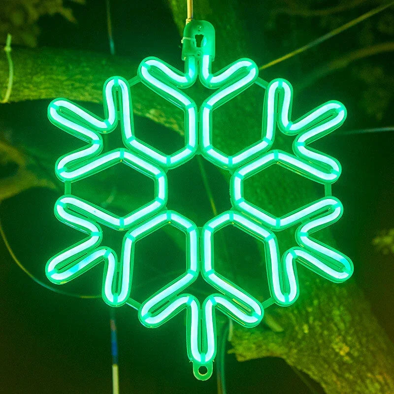 Luces LED Copos de Nieve Impermeables – Decoración Navideña Exterior Brillante y Eficiente