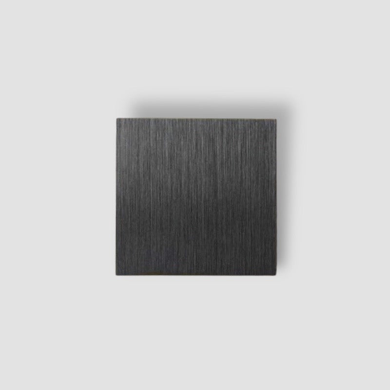 ElegantBeam – Lámpara de Pared Minimalista para Iluminación Sofisticada